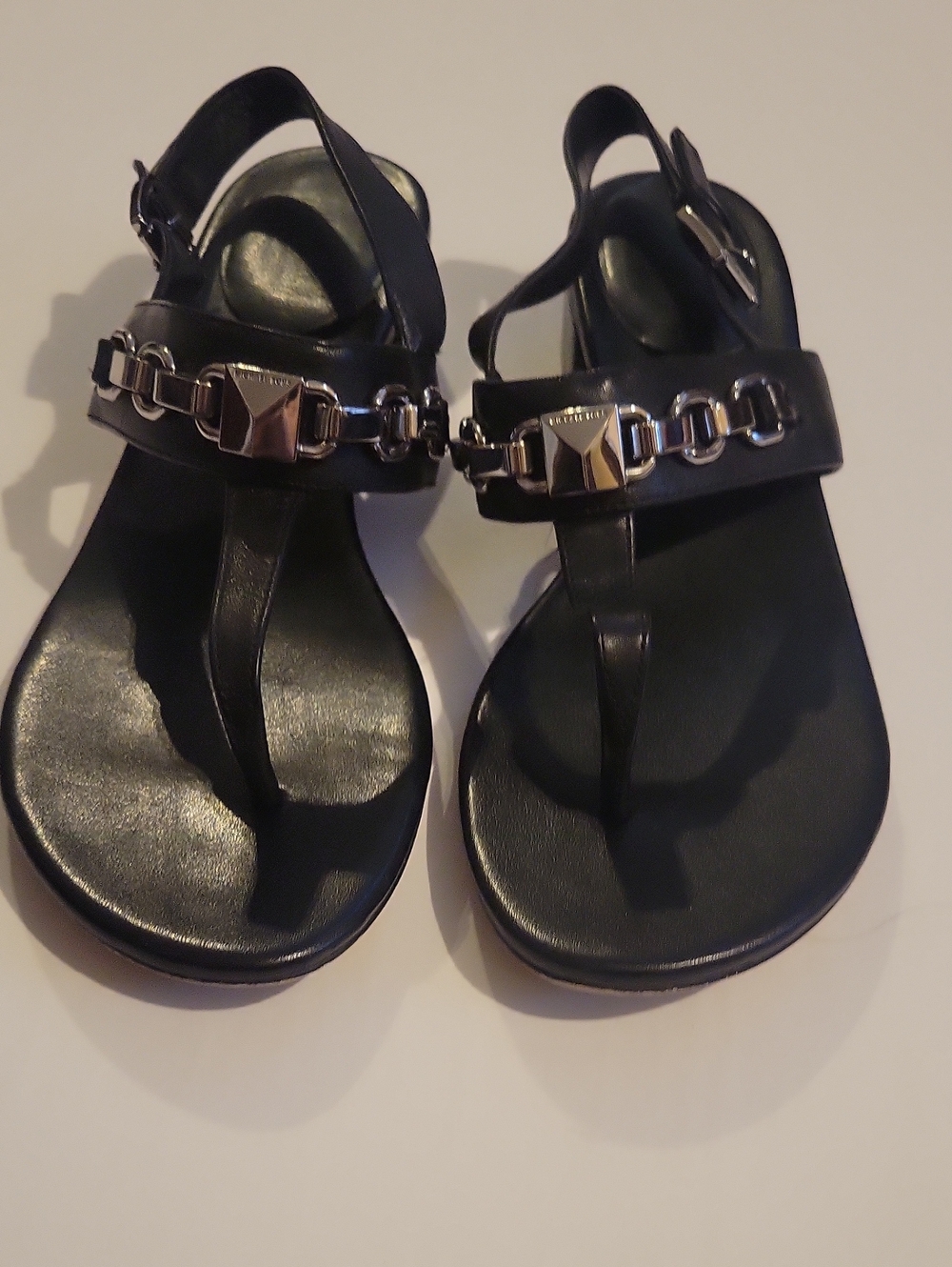 MICHAEL KORS SZ 7.5 LEATHER SANDALS WITH SILVER HARDWARE WORN A FEW TIMES